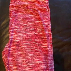 LuLaRoe TC Valentine’s Day Leggings. NWT